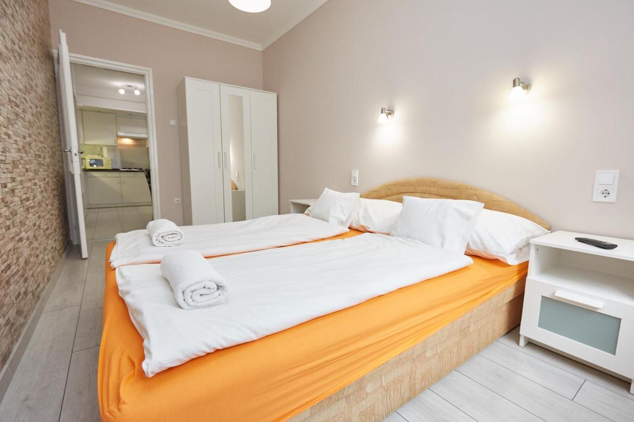 Zoli Apartmanok-Anna Koelcsey 32 Hajduszoboszlo Exterior photo